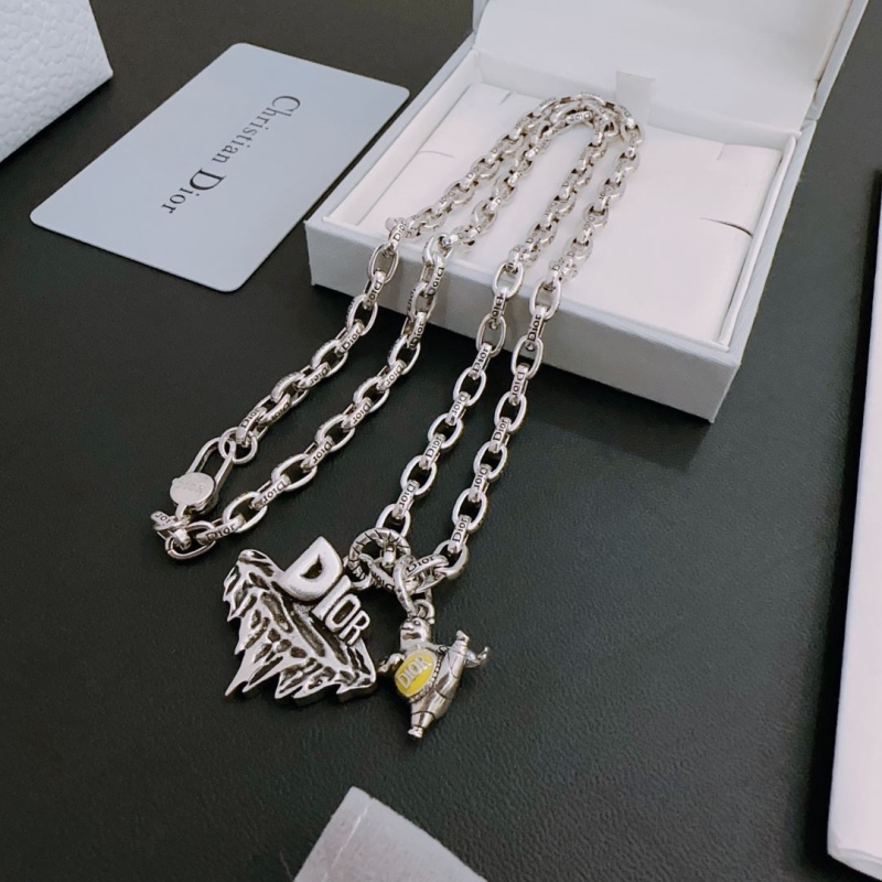 chr1st1an D10r necklaces